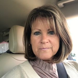 Meet your Posher, Leigha